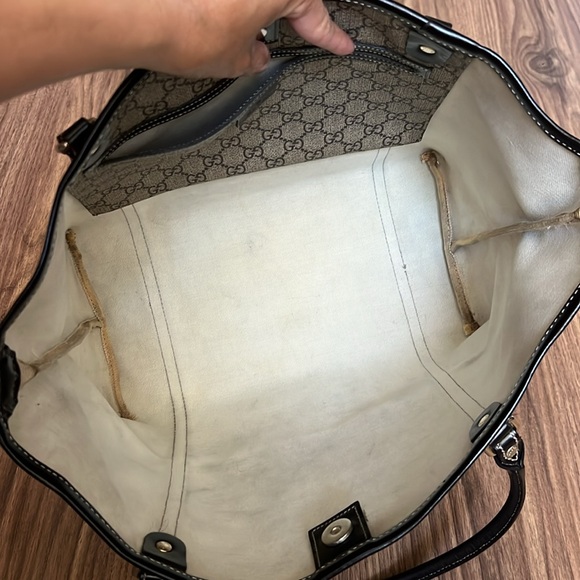 A170 - ๐ฏ % authentic Gucci shoulder bag - Picture 13 of 16